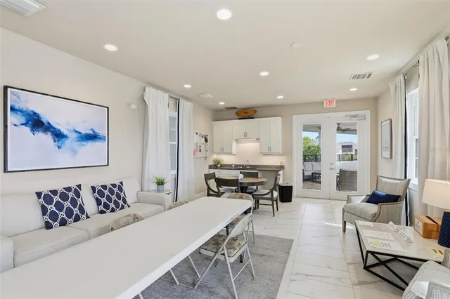 $399,500 | 112 Ibiza Loop, Venice, FL 34292