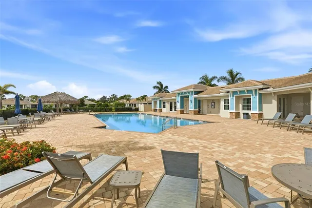 $399,500 | 112 Ibiza Loop, Venice, FL 34292