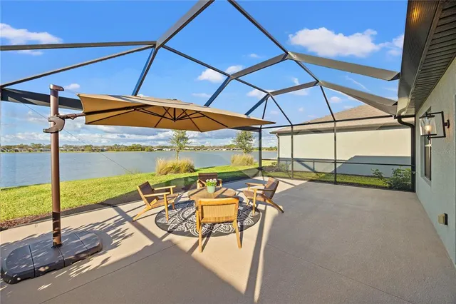 $450,000 | 6564 Silverstar Drive, Sarasota, FL 34240