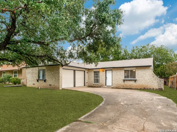 $1,700 | 8210 Windover Drive, San Antonio, TX 78218