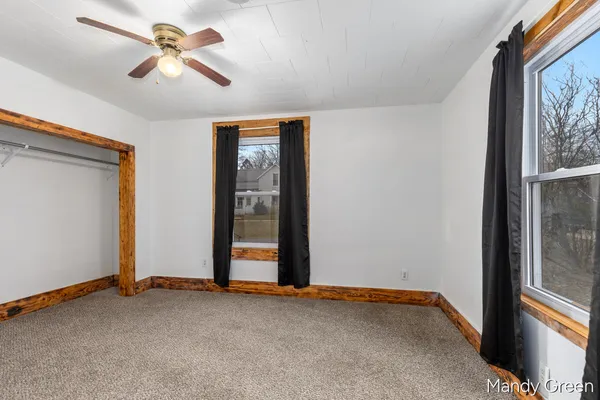 $170,000 | 219 North 3rd Street, Edmore, MI 48829