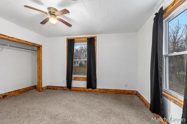 $177,900 | 219 North 3rd Street, Edmore, MI 48829