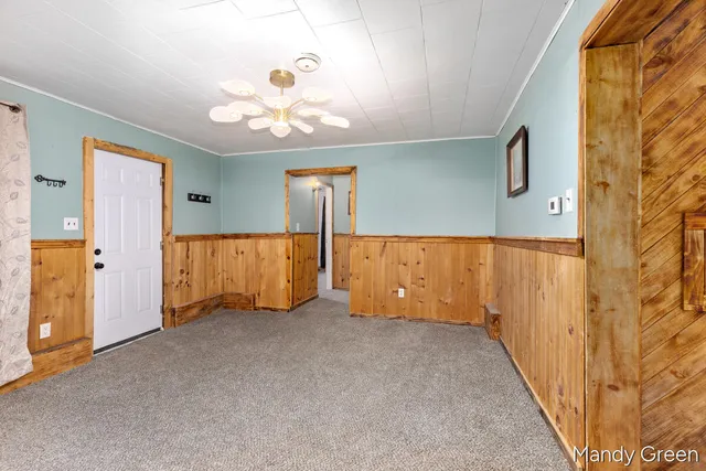 $177,900 | 219 North 3rd Street, Edmore, MI 48829