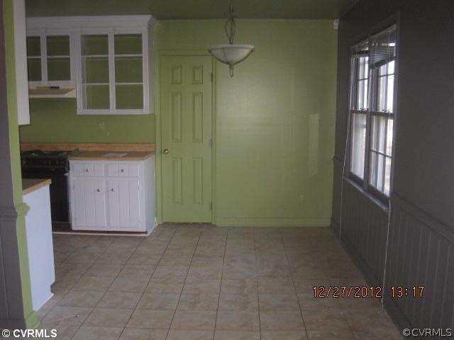 4630 Brookridge Road Chesterfield, VA 23832 - Photo 4 of 10 an empty room with windows