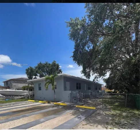 $1,700 | 2560 Wilmington Street, Unit 2, Opa-Locka, FL 33054
