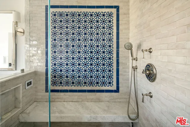 $4,475,000 | 3922 Glenridge Drive, Sherman Oaks, CA 91423