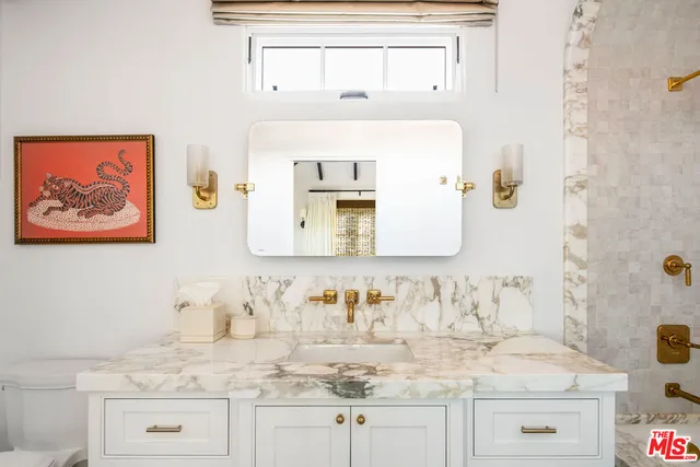 $4,475,000 | 3922 Glenridge Drive, Sherman Oaks, CA 91423