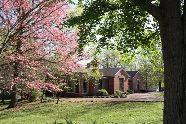 $614,000 | 1037 Rolling Fields Circle, Columbia, TN 38401
