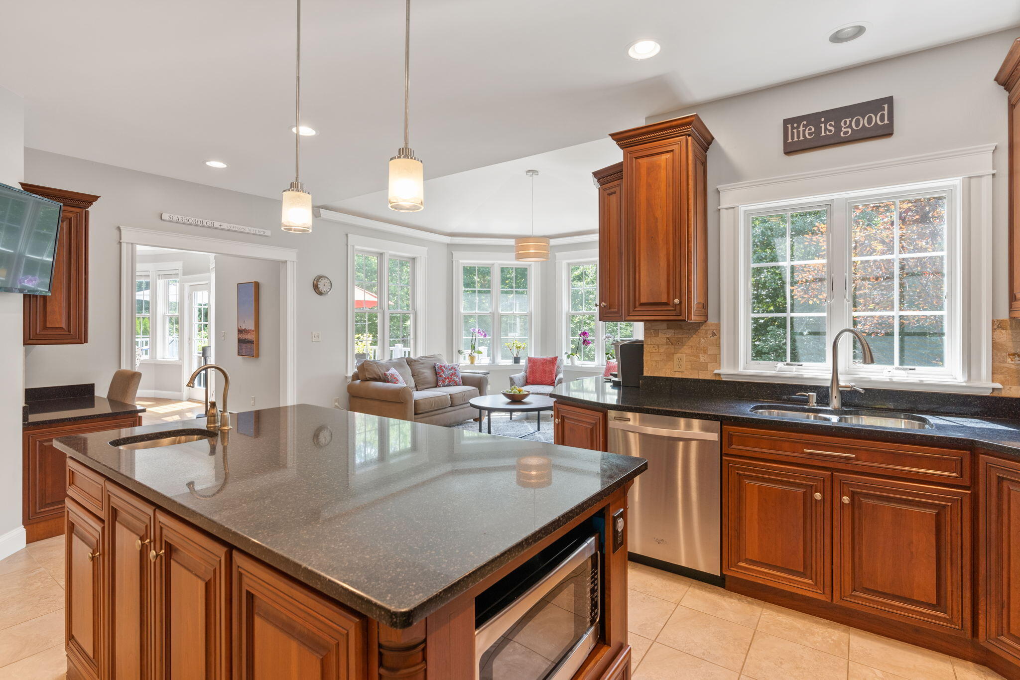 12 Freedom Road Scarborough, ME 04074 - Photo 23 of 95 Kitchen