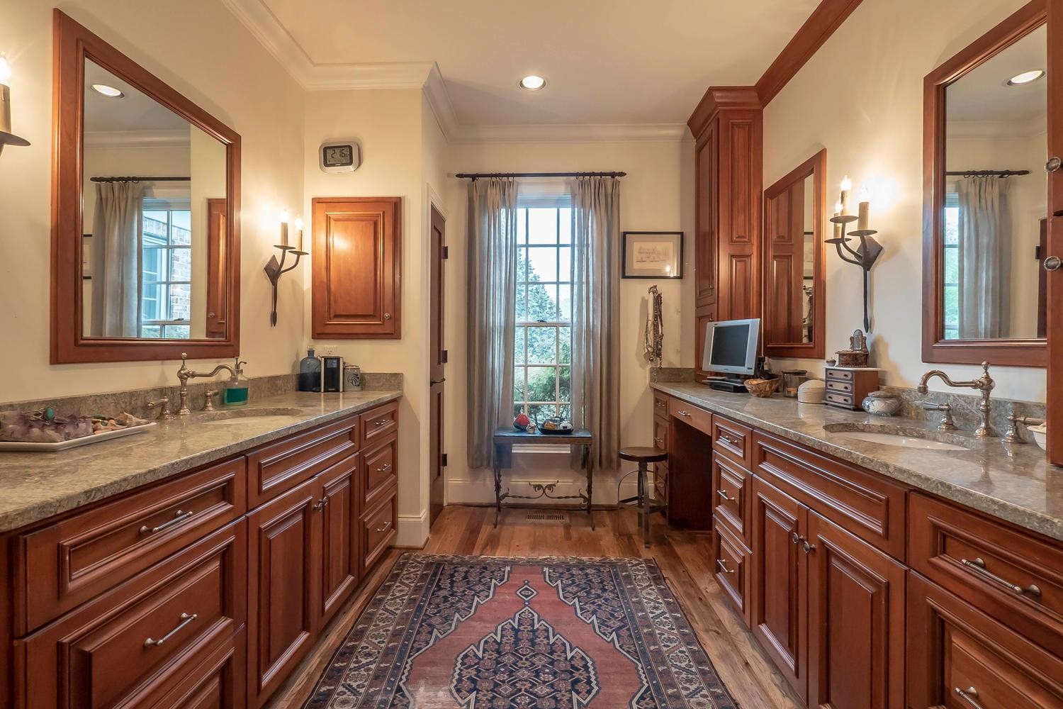 5178 Old Harding Road Franklin, TN 37064 - Photo 17 of 26 a spacious bathroom with double vanity and a mirror