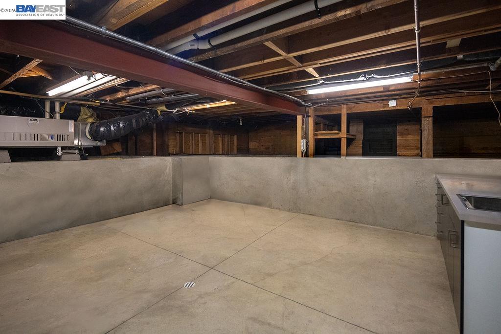 1329 Ordway Street Berkeley, CA 94702 - Photo 42 of 47 a view of an empty room