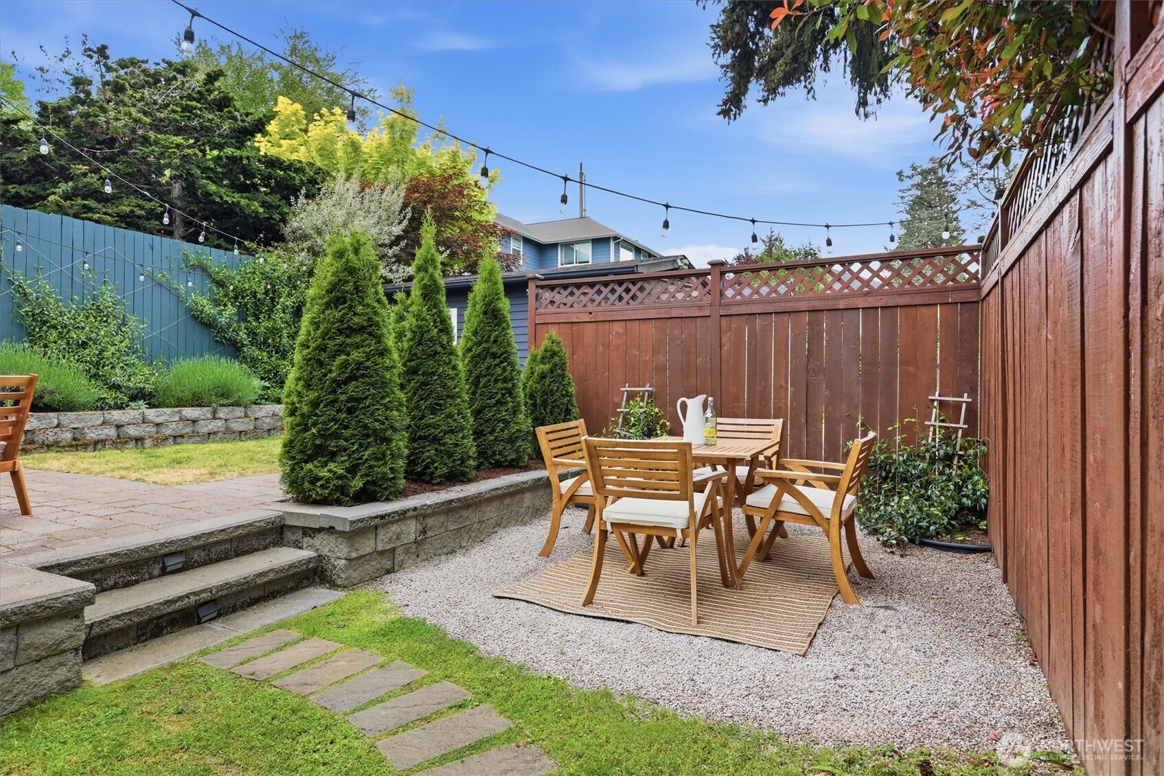 924 North 75th Street Seattle, WA 98103 - Photo 31 of 38 Gallery Image 31
