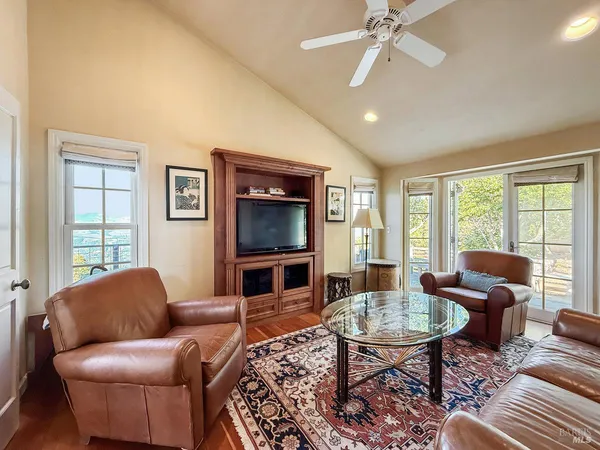 $3,495,000 | 1000 Wolf Ridge Road, Glen Ellen, CA 95442