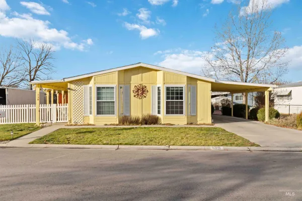 $199,999 | 138 Rainbow Drive, Boise, ID 83713