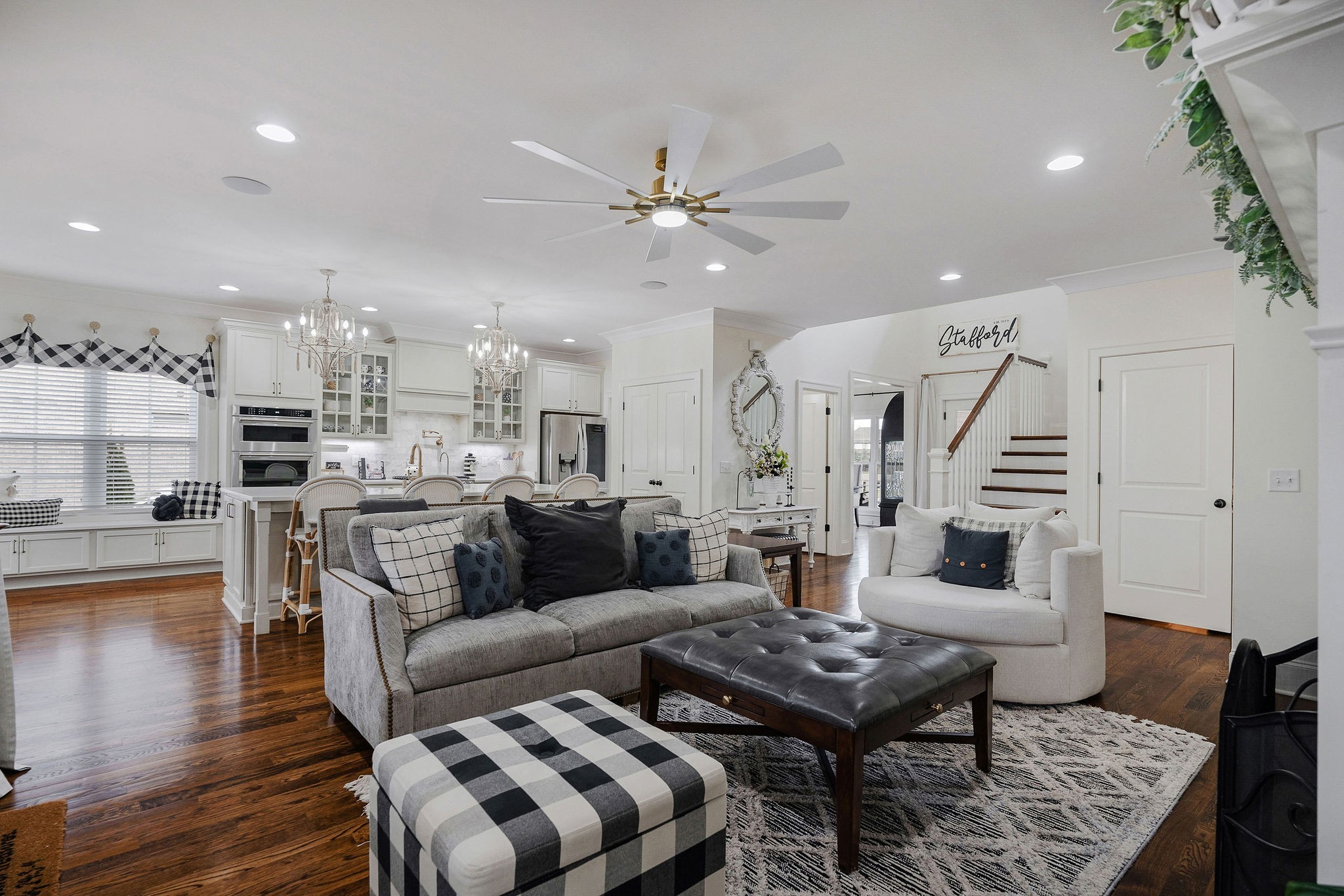 2945 Siegel Road Murfreesboro, TN 37129 - Photo 11 of 59 a living room with furniture kitchen view and a table