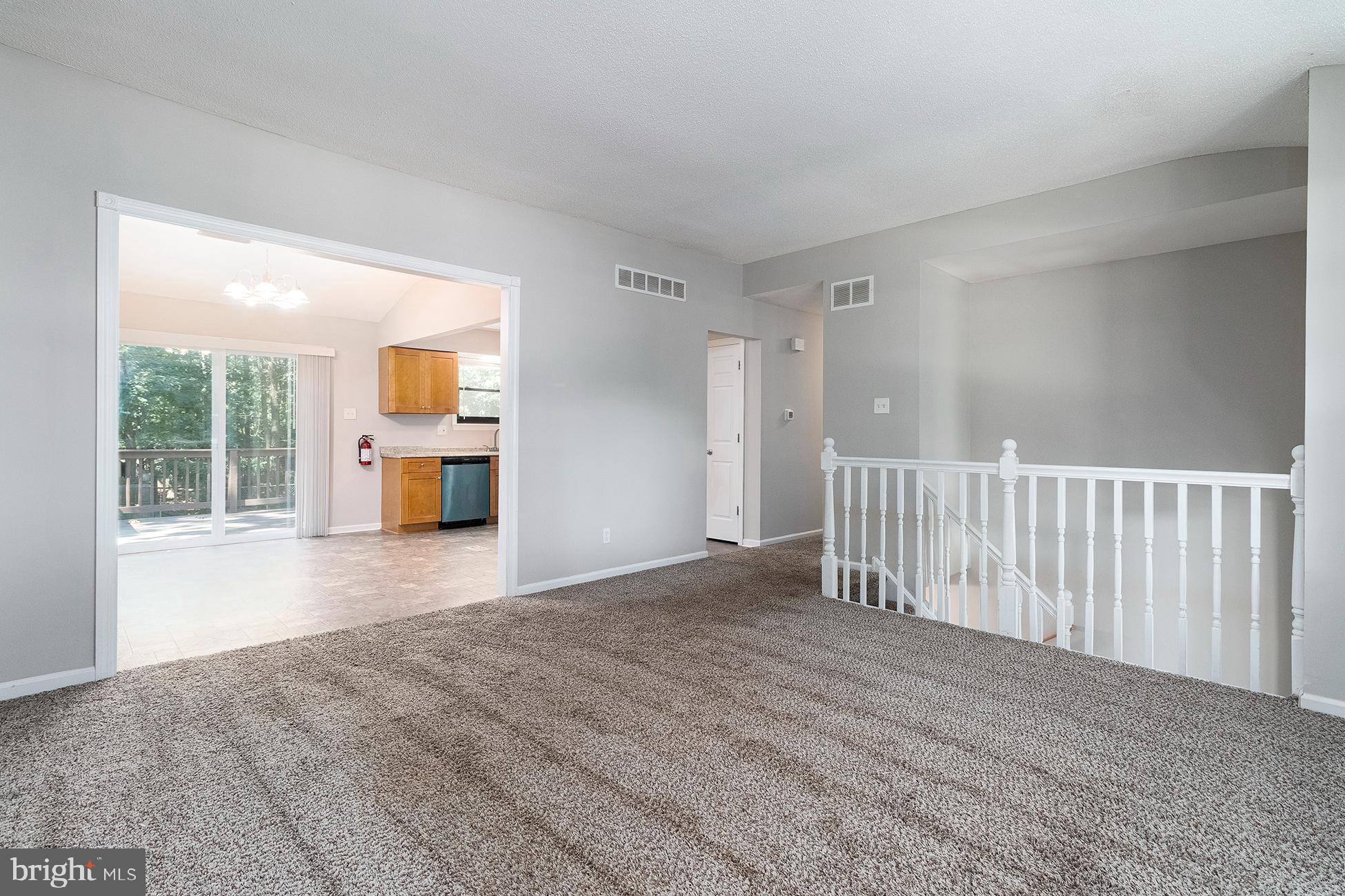 276 Peppermill Road West Berlin, NJ 08091 - Photo 6 of 31 Gallery Image 6