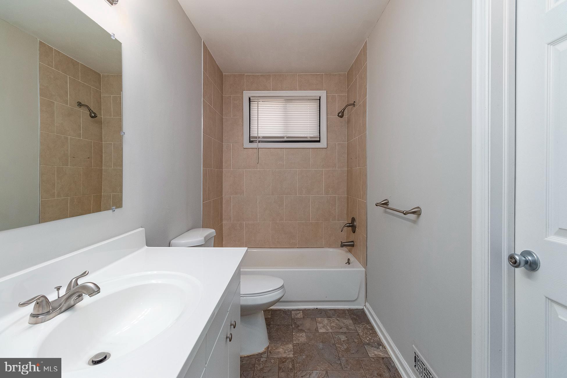 276 Peppermill Road West Berlin, NJ 08091 - Photo 10 of 31 Gallery Image 10