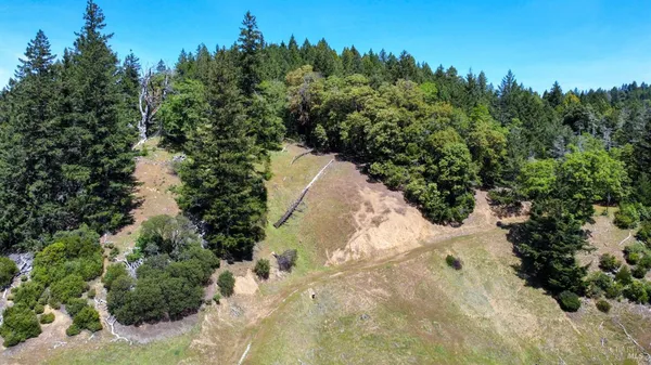 $95,000 | 3730 Blackhawk Drive, Willits, CA 95490