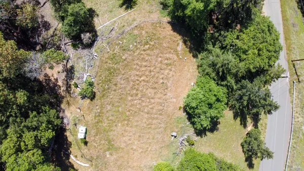 $95,000 | 3730 Blackhawk Drive, Willits, CA 95490
