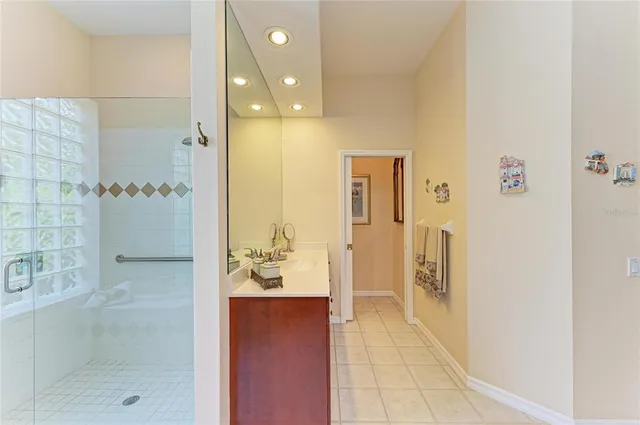 $660,000 | 8122 Waterview Boulevard, Lakewood Ranch, FL 34202