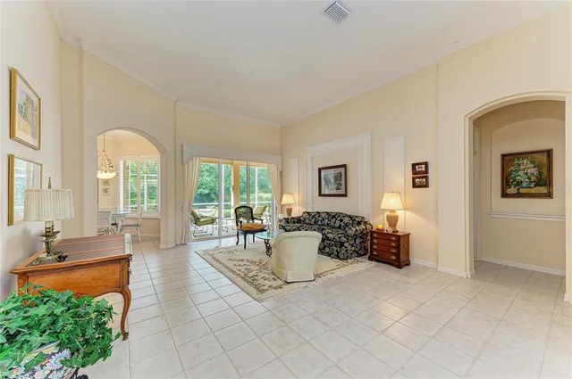 $660,000 | 8122 Waterview Boulevard, Lakewood Ranch, FL 34202