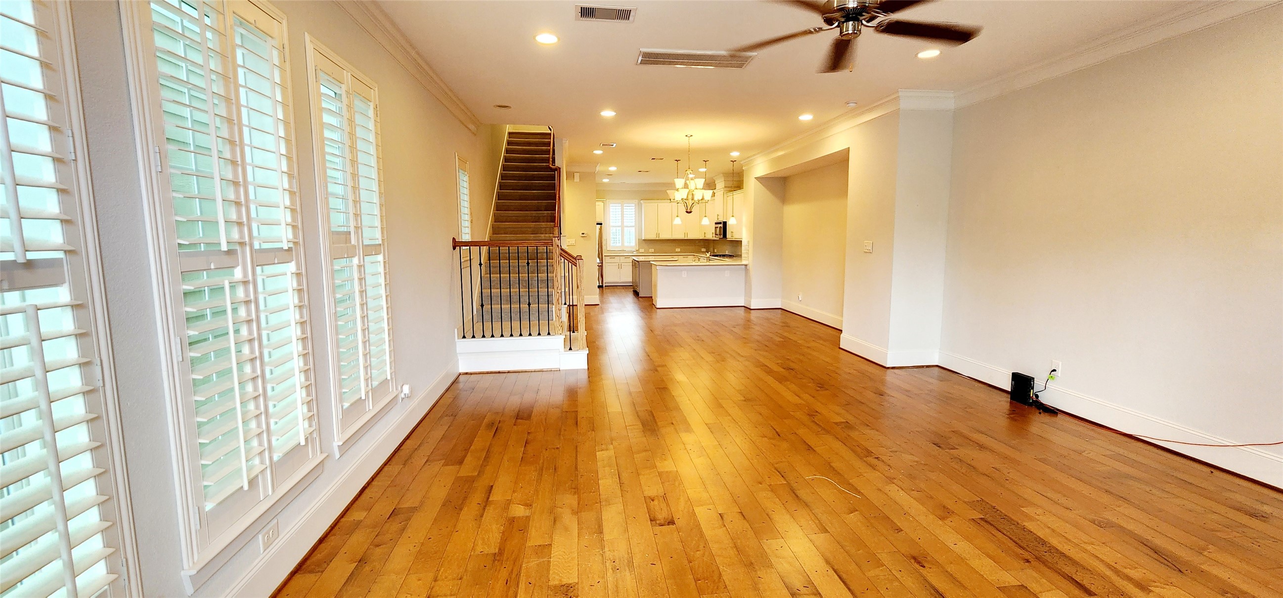 11 West Rafters Row The Woodlands, TX 77380 - Photo 18 of 33