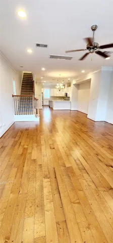 $4,850 | 11 West Rafters Row, The Woodlands, TX 77380