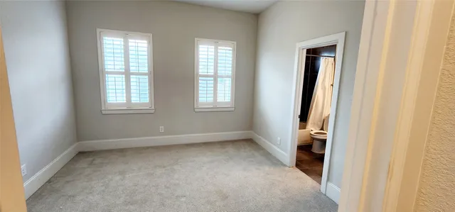 $4,850 | 11 West Rafters Row, The Woodlands, TX 77380