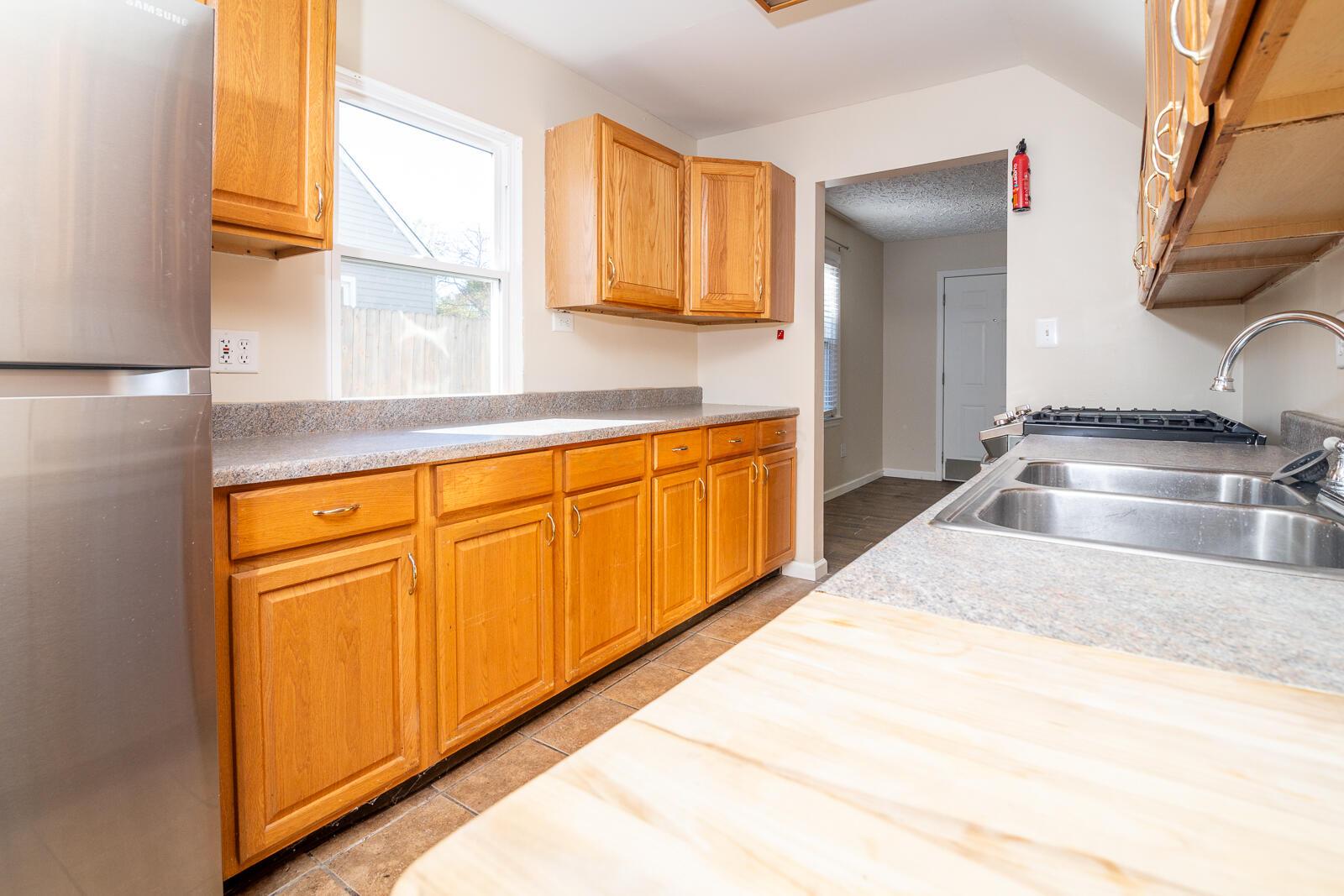 2393 Lindale Road Columbus, OH 43224 - Photo 13 of 42 2393 Lindale-13