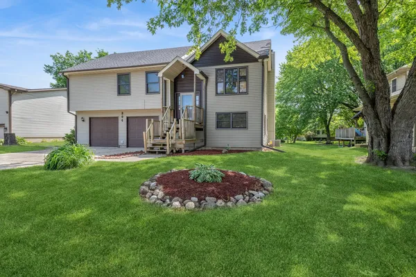$270,000 | 204 Brandywine Drive Southeast, Poplar Grove, IL 61065