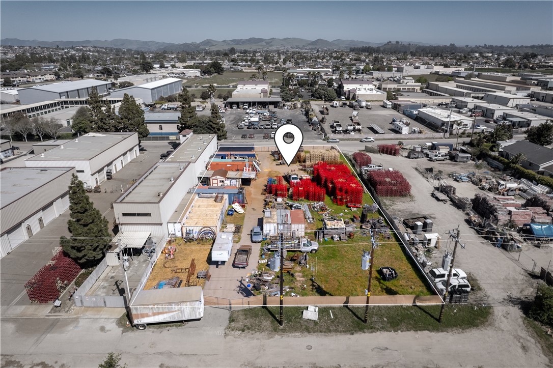 978 Griffin Street Grover Beach, CA 93433 - Photo 3 of 12