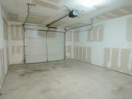 $1,950 | 21155 Gosling Road, Unit 3B, Spring, TX 77388