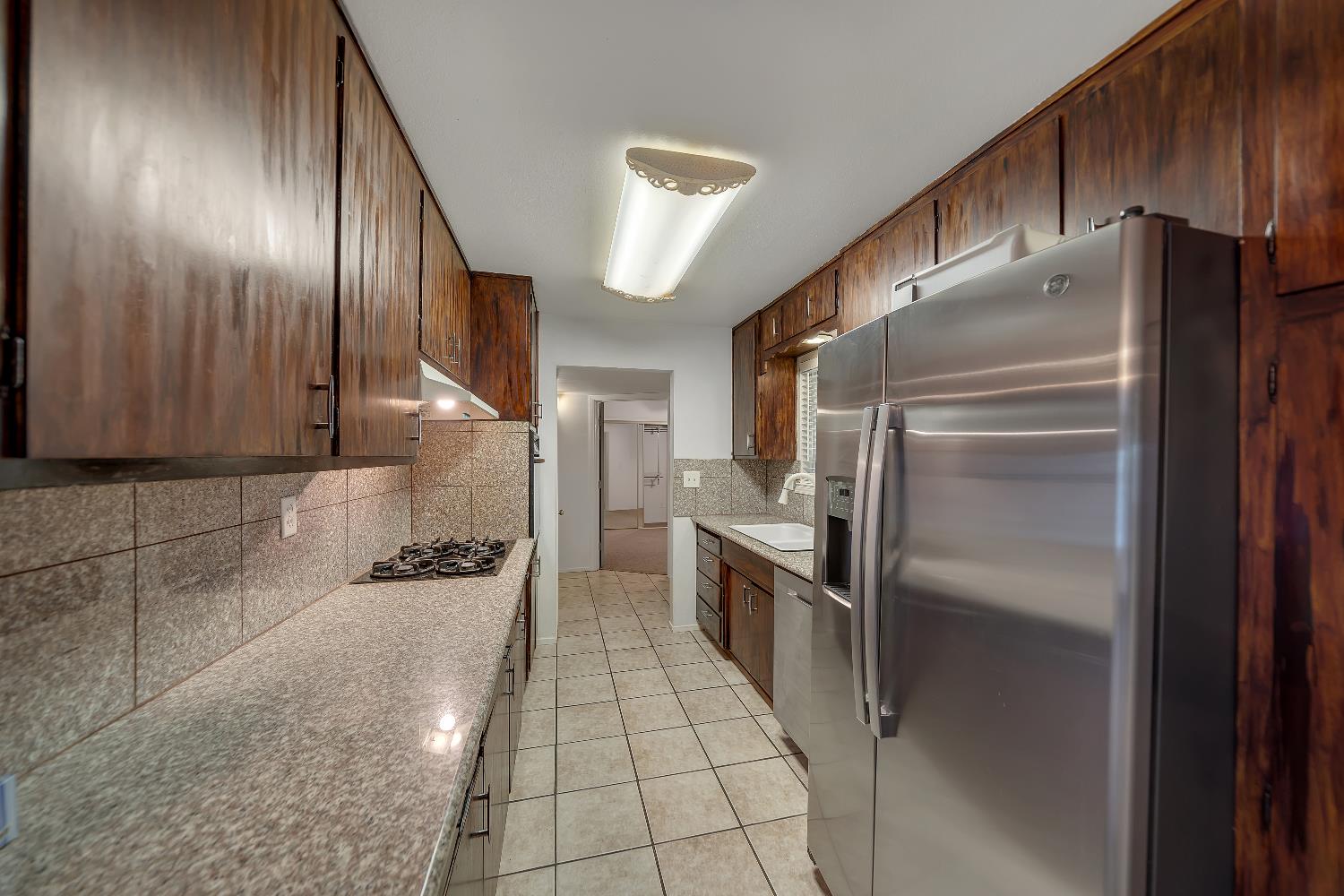 2313 San Rafael Avenue Modesto, CA 95355 - Photo 11 of 42