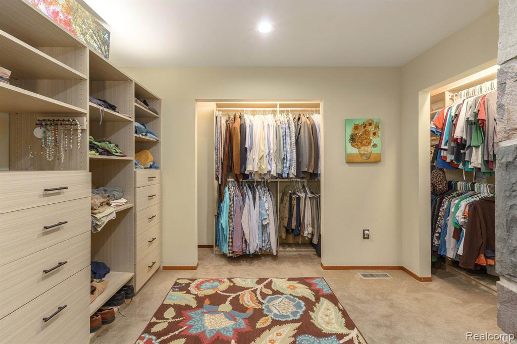 1375 Dutton Road Rochester Hills, MI 48306 - Photo 38 of 55