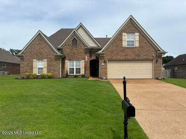 $324,900 | 4132 Bramble Crest Drive, Southaven, MS 38672