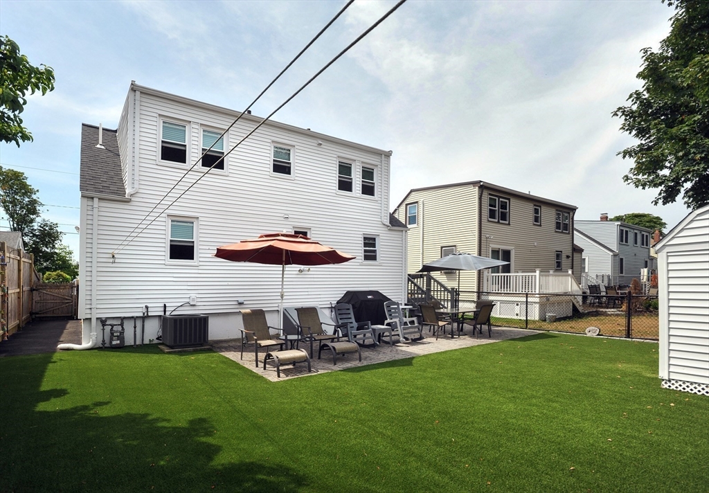 9 G Street Hull, MA 02045 - Photo 4 of 31