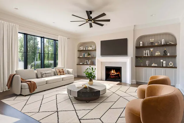 $2,295,000 | 900 Colfax Avenue, Elmhurst, IL 60126