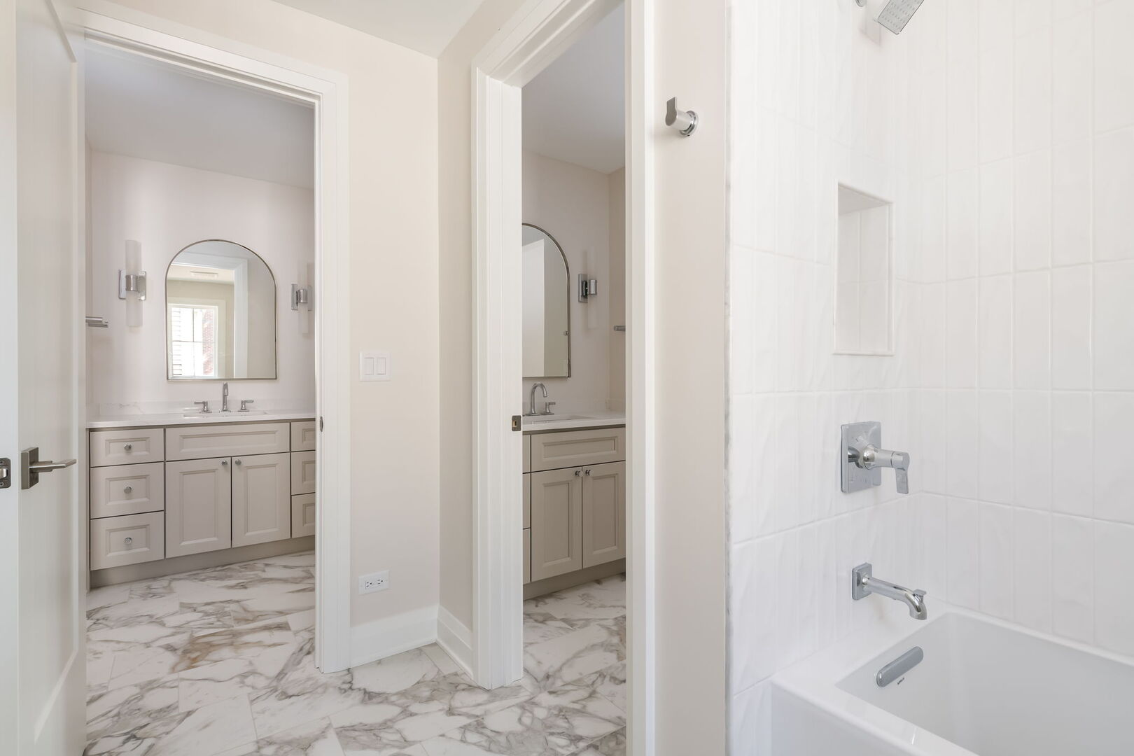 900 Colfax Avenue Elmhurst, IL 60126 - Photo 27 of 43 a bathroom with a granite countertop sink mirror and bathtub