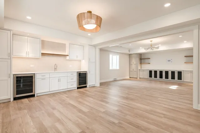 $2,295,000 | 900 Colfax Avenue, Elmhurst, IL 60126