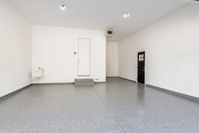 $2,295,000 | 900 Colfax Avenue, Elmhurst, IL 60126