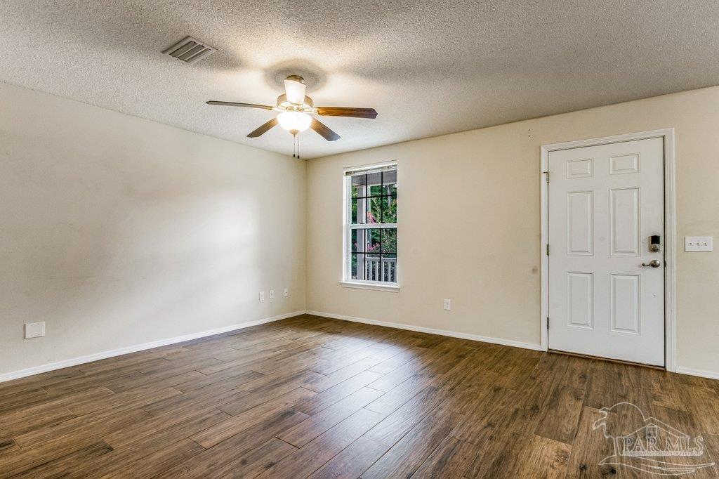 6973 Trail Ride South Milton, FL 32570 - Photo 13 of 26 Gallery Image 13