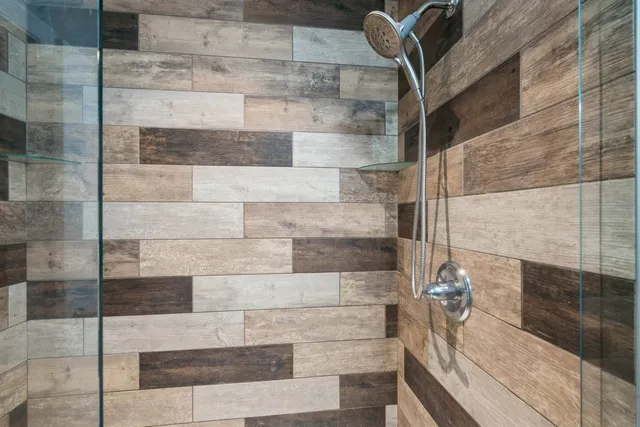 $435,000 | 908 14th Street, Rapids City, IL 61275