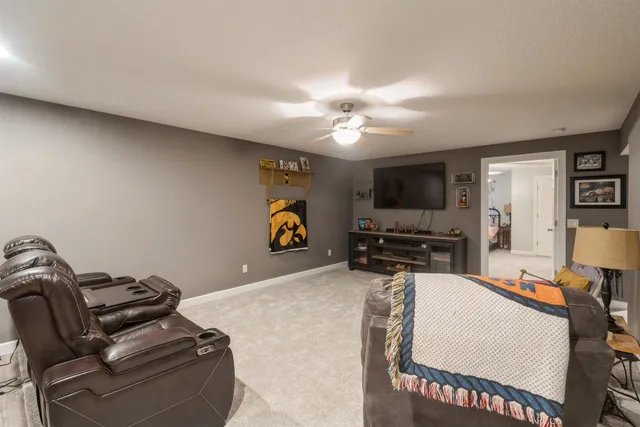 $435,000 | 908 14th Street, Rapids City, IL 61275