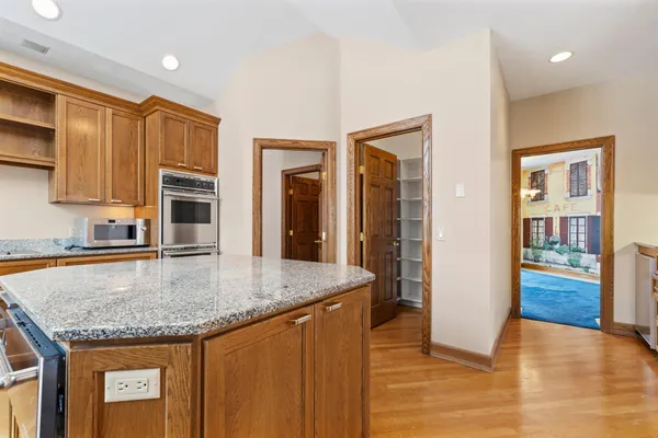 $999,900 | 12137 Grandview Terrace, Apple Valley, MN 55124