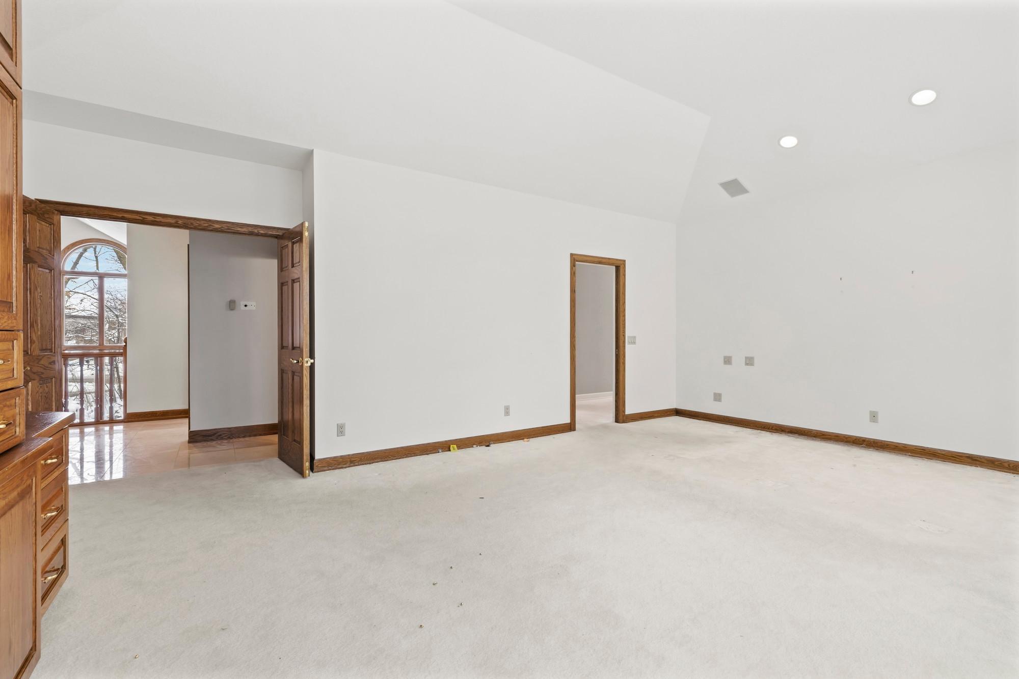12137 Grandview Terrace Apple Valley, MN 55124 - Photo 40 of 93