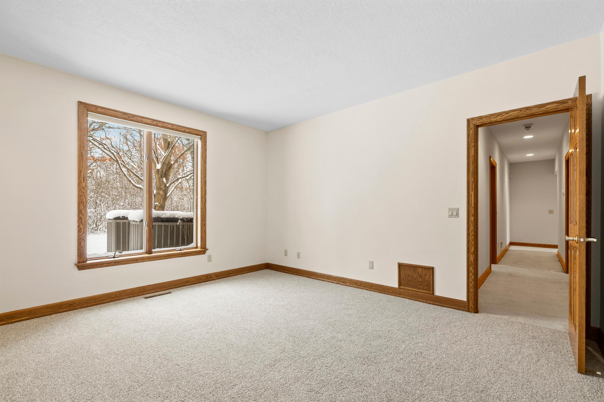 12137 Grandview Terrace Apple Valley, MN 55124 - Photo 46 of 93