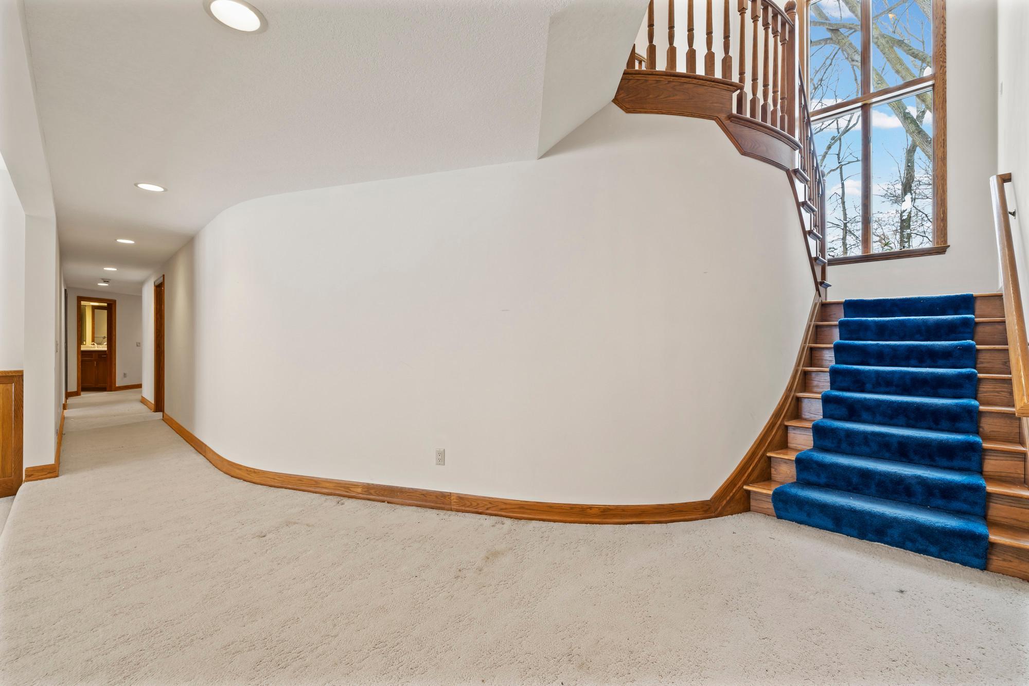 12137 Grandview Terrace Apple Valley, MN 55124 - Photo 51 of 93