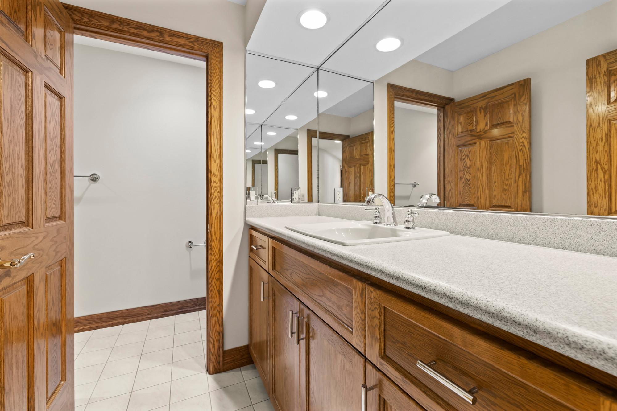 12137 Grandview Terrace Apple Valley, MN 55124 - Photo 63 of 93