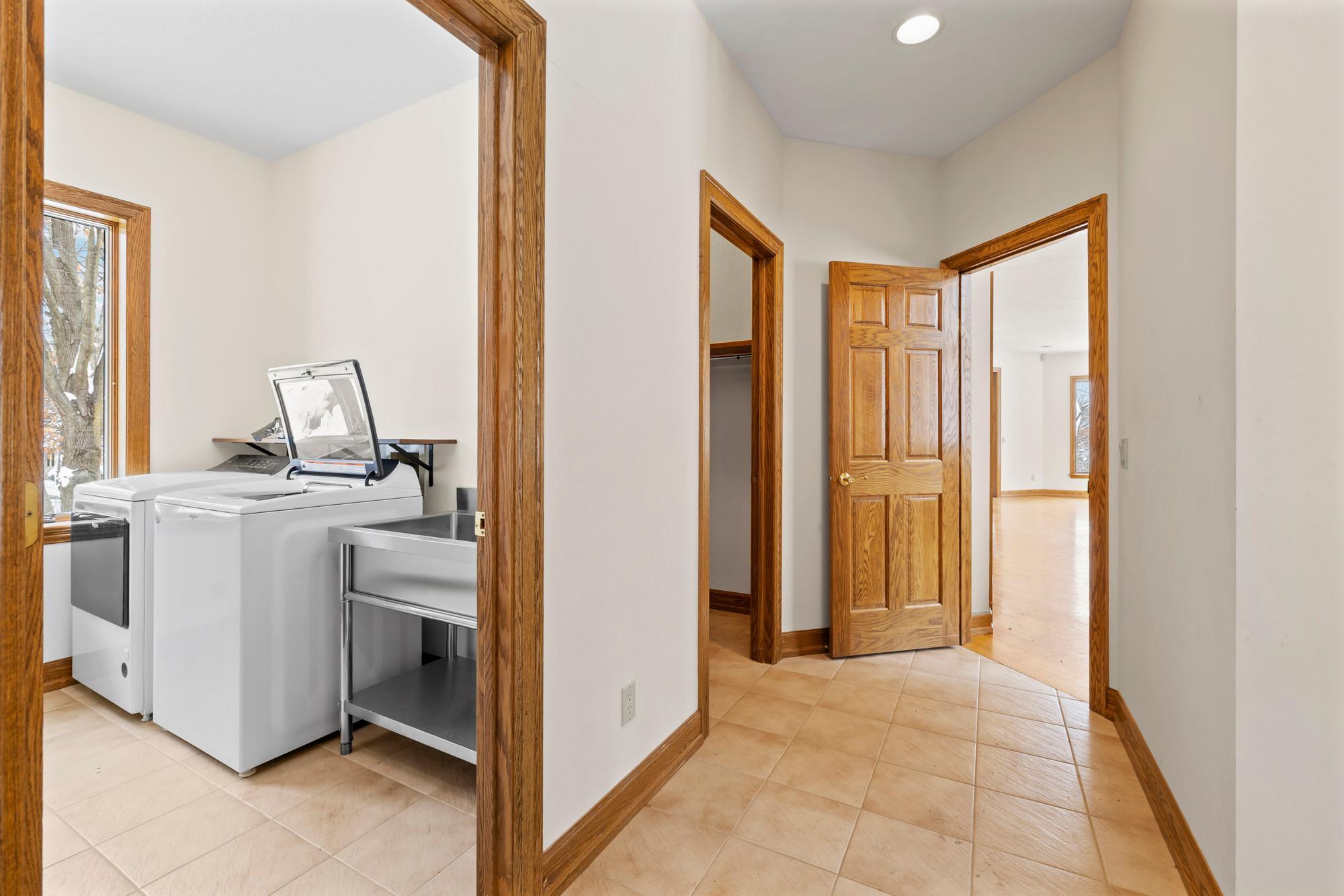 12137 Grandview Terrace Apple Valley, MN 55124 - Photo 70 of 93