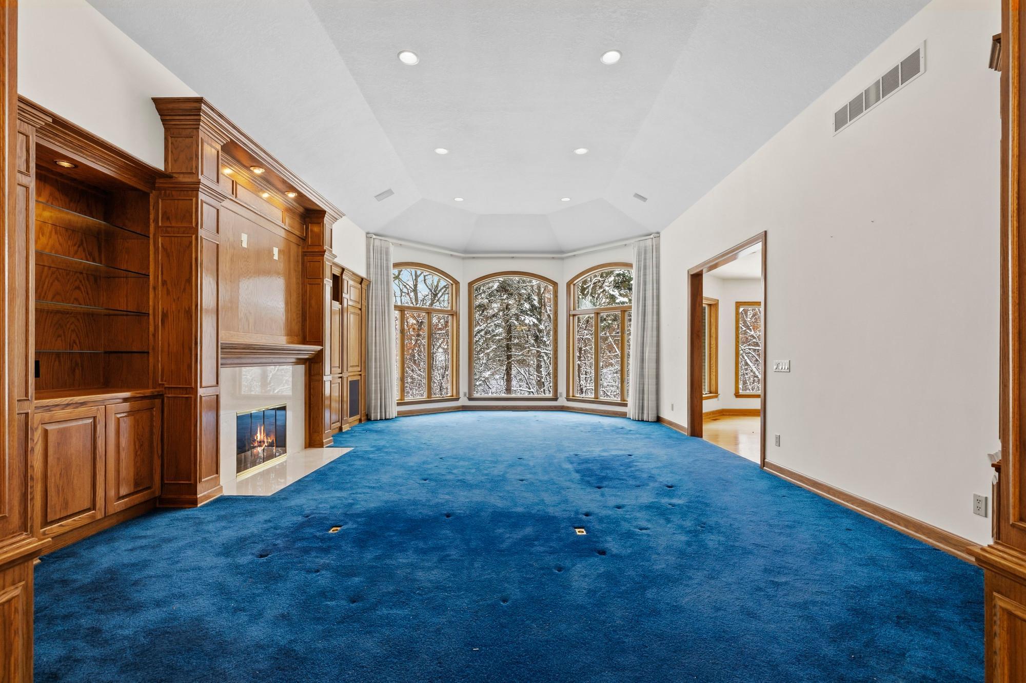 12137 Grandview Terrace Apple Valley, MN 55124 - Photo 9 of 93